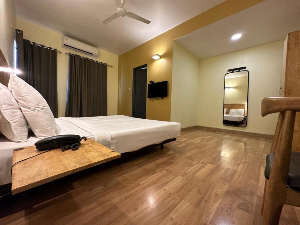 Upar Hotels Indiranagar Bangalore Exteriör bild